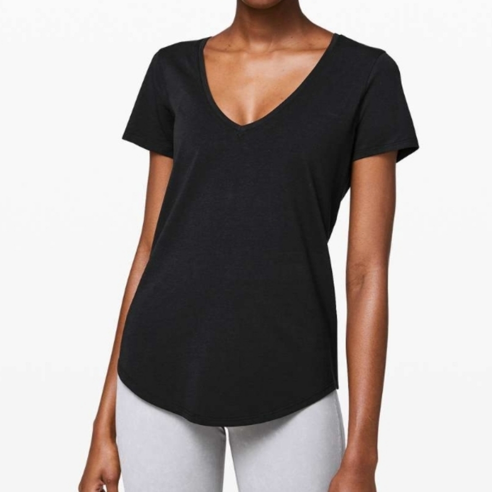 Lululemon Black Love Tee V Sz 4